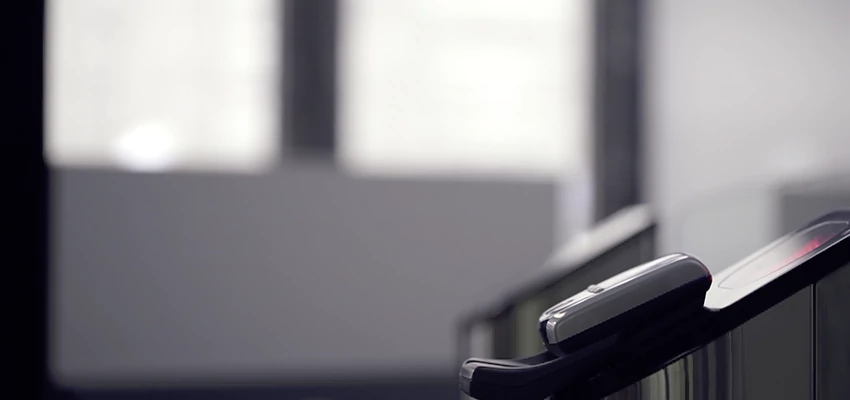 Commercial Automatic Door Locks Repair in La Riviera, CA