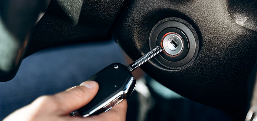 Car Key Replacement Locksmith in La Riviera, California