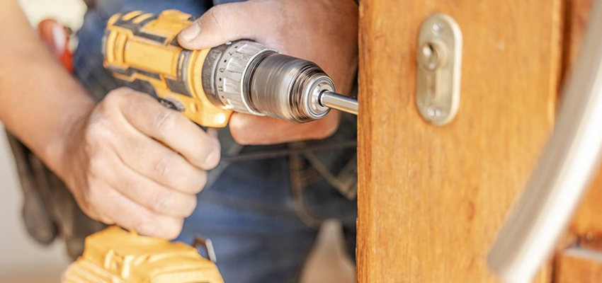 Eviction Locksmith in La Riviera, California