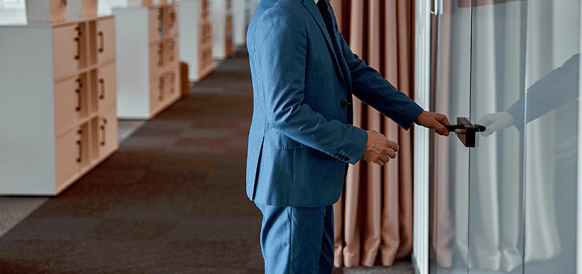 Commercial Glass Door Locks in La Riviera, CA