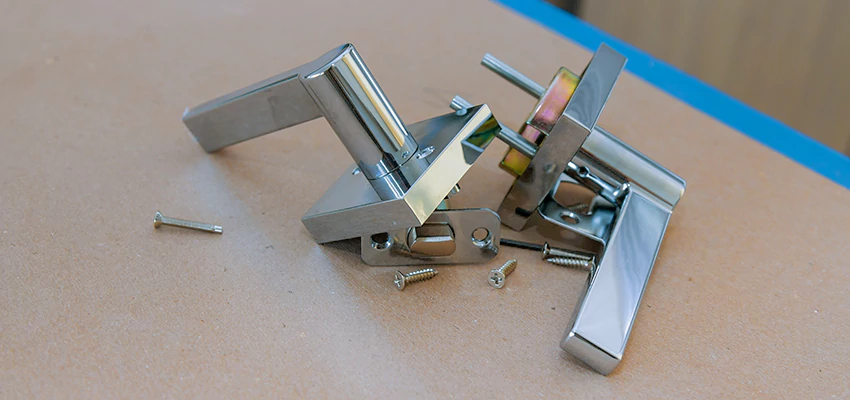 Master Lock Key System Installation Service in La Riviera, California